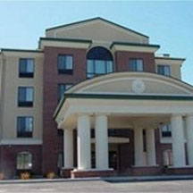 Holiday Inn Express & Suites Cleveland/Richfield