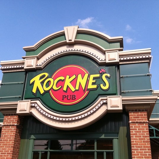 Rockne's Pub (2)